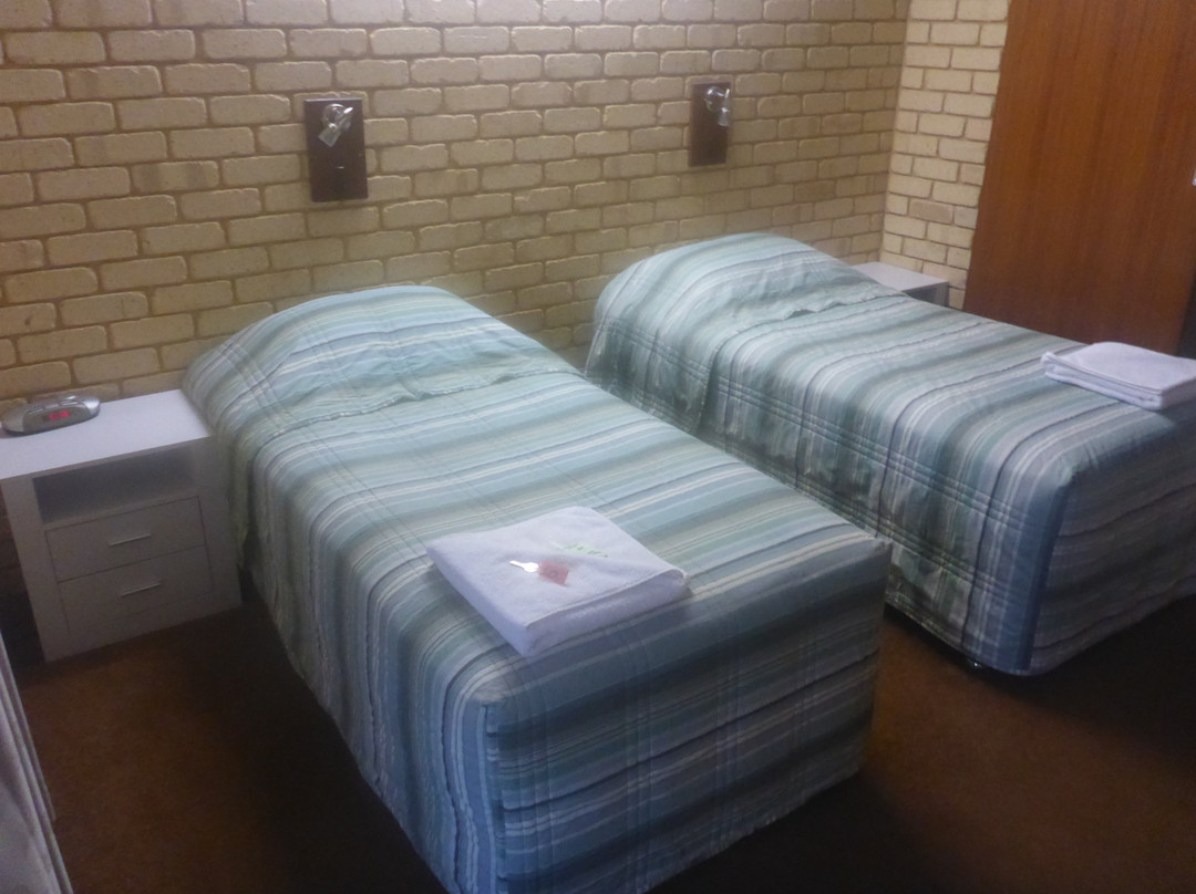 Shark Bay Hotel主图