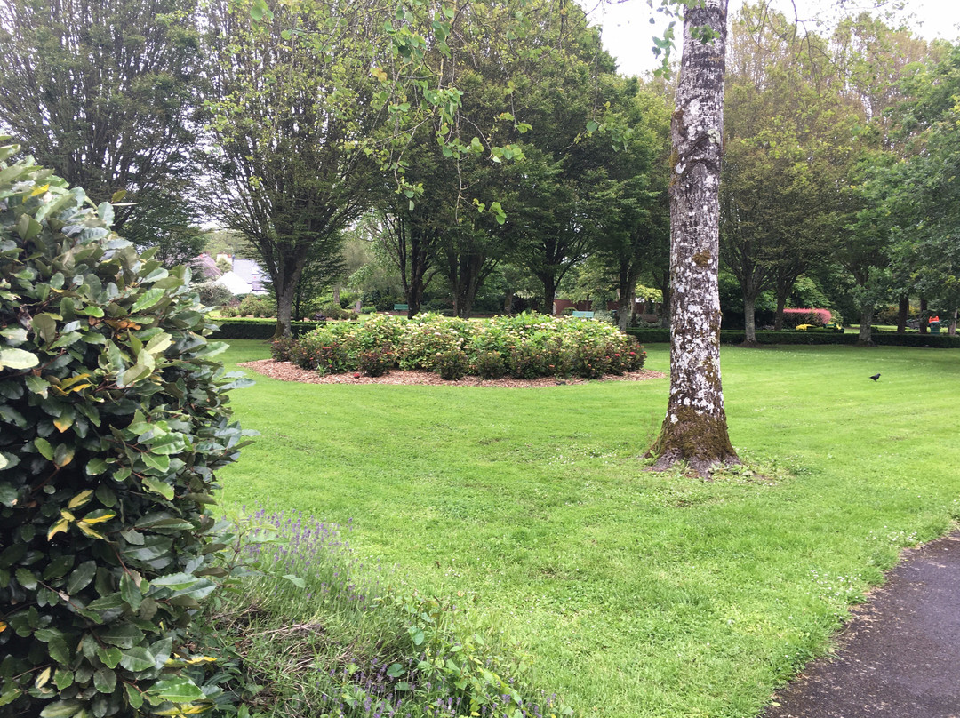 Adare Town Park-Adare必去景点