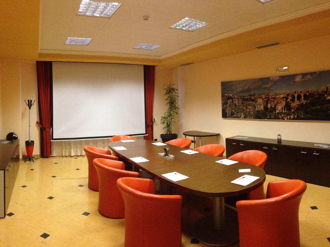 MAJESTIC Business Center-巴蒂帕利亚必去景点