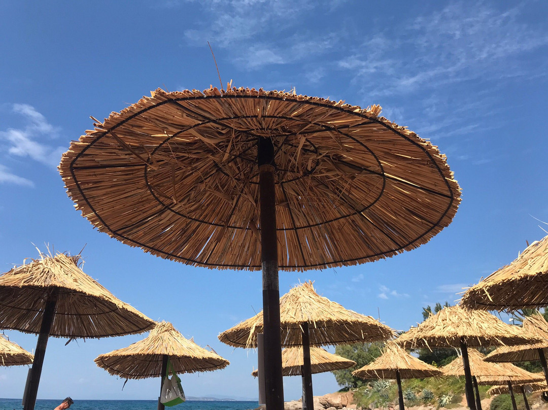 Pouda Beach-Lagonisi必去景点