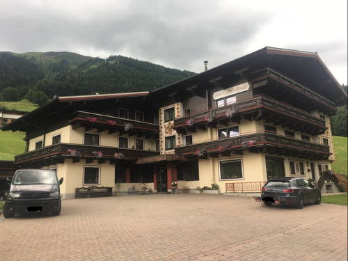 Hotel Unterellmau主图