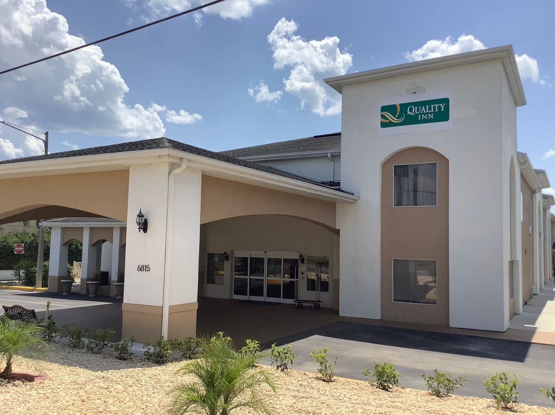 Quality Inn Zephyrhills - Dade City主图