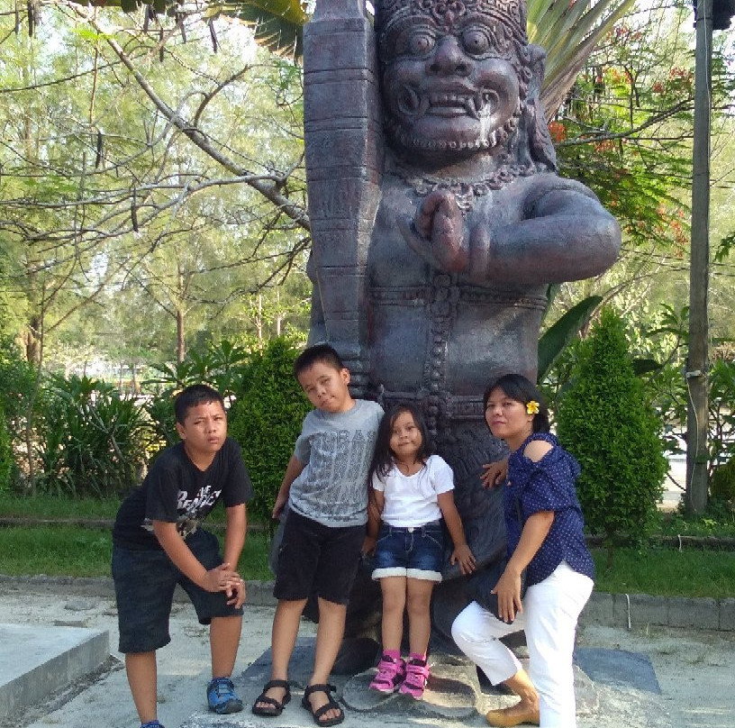 Bali Lestari Beach-棉兰必去景点