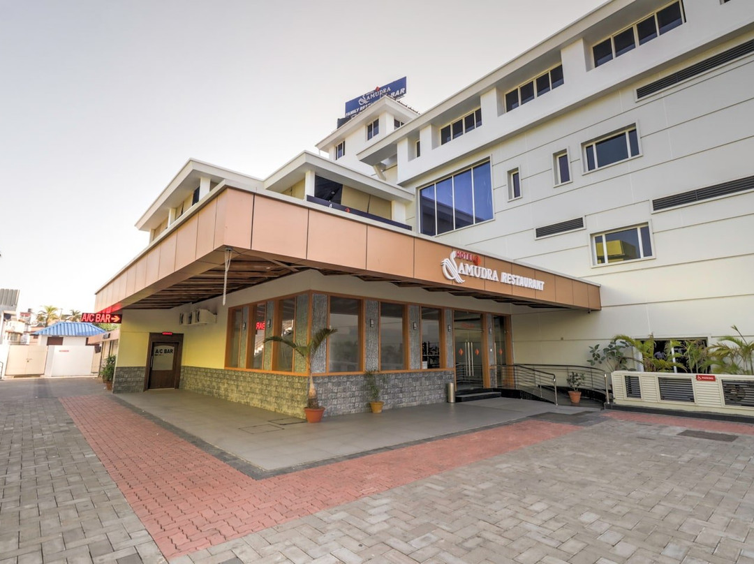 OYO 24988 Hotel Samudra Theeram主图