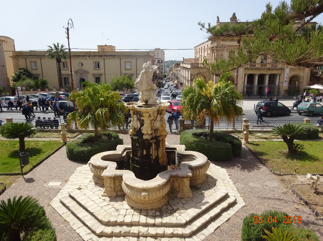 Fontana d'Ercole景点图片