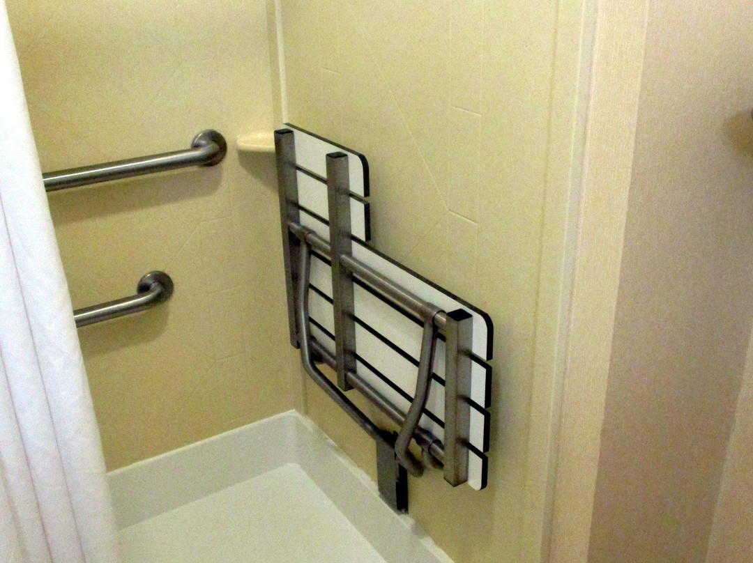 Hampton Inn & Suites Dayton-Airport主图