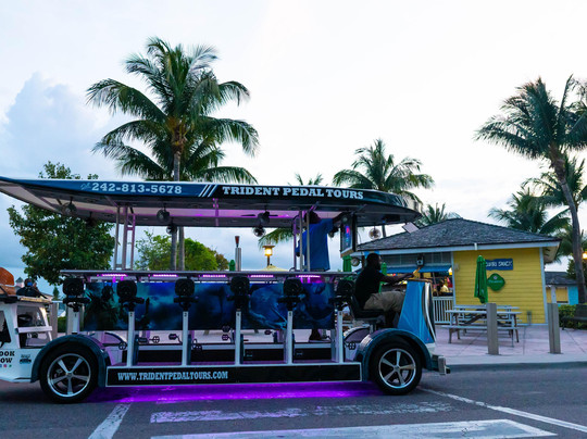 Trident Pedal Tours-拿骚必去景点