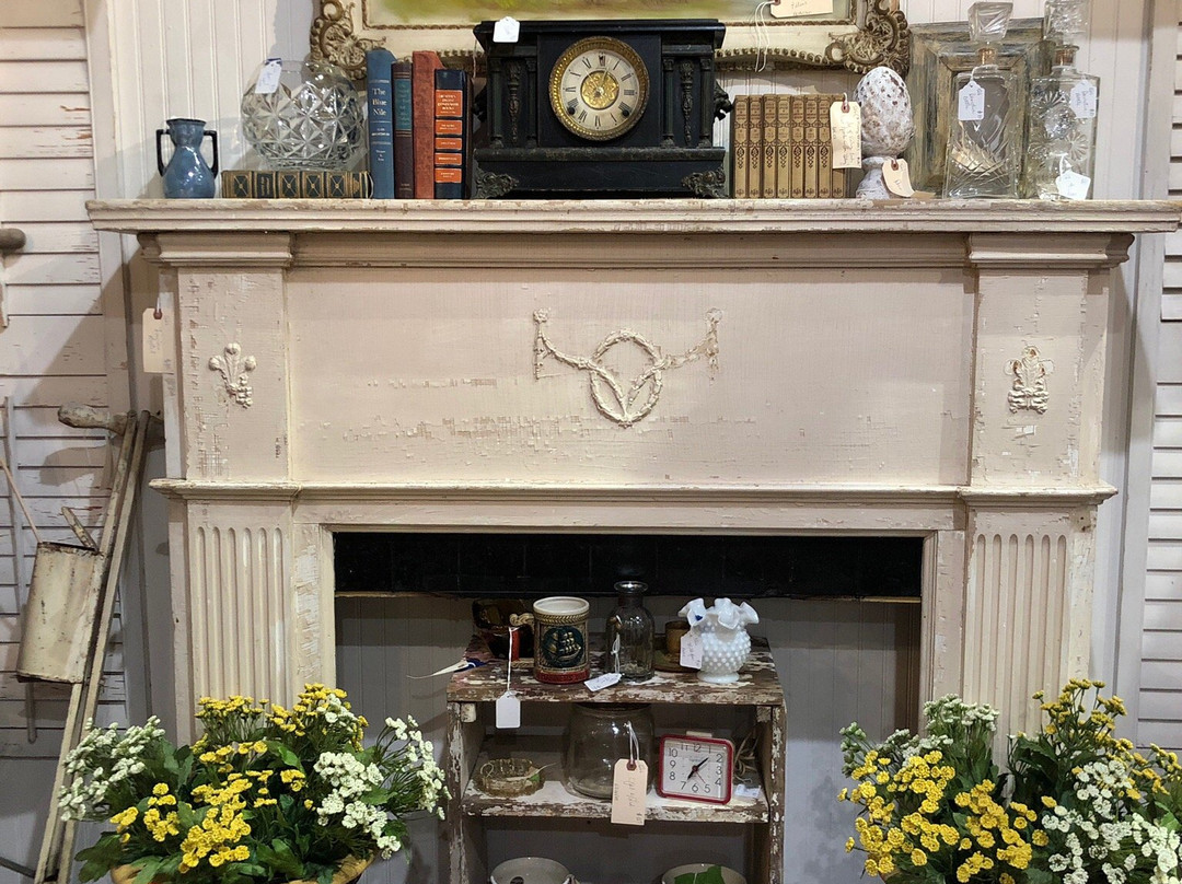 Antique Company Mall-麦金尼必去景点