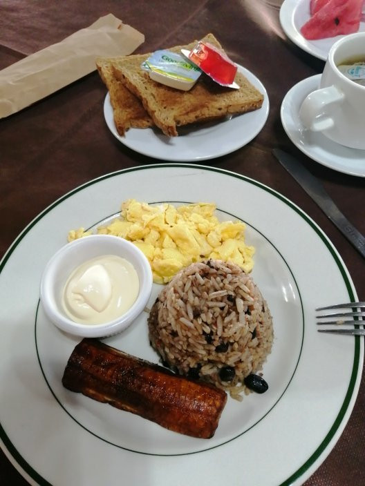 Las Espuelas Hotel主图