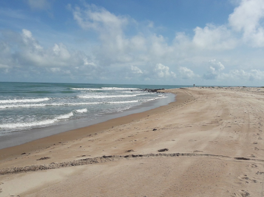 Itaqui Beach景点图片