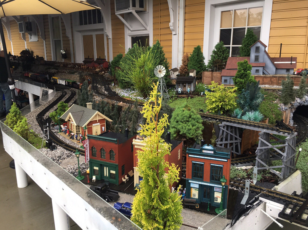 Apple Valley Model Railroad Club景点图片