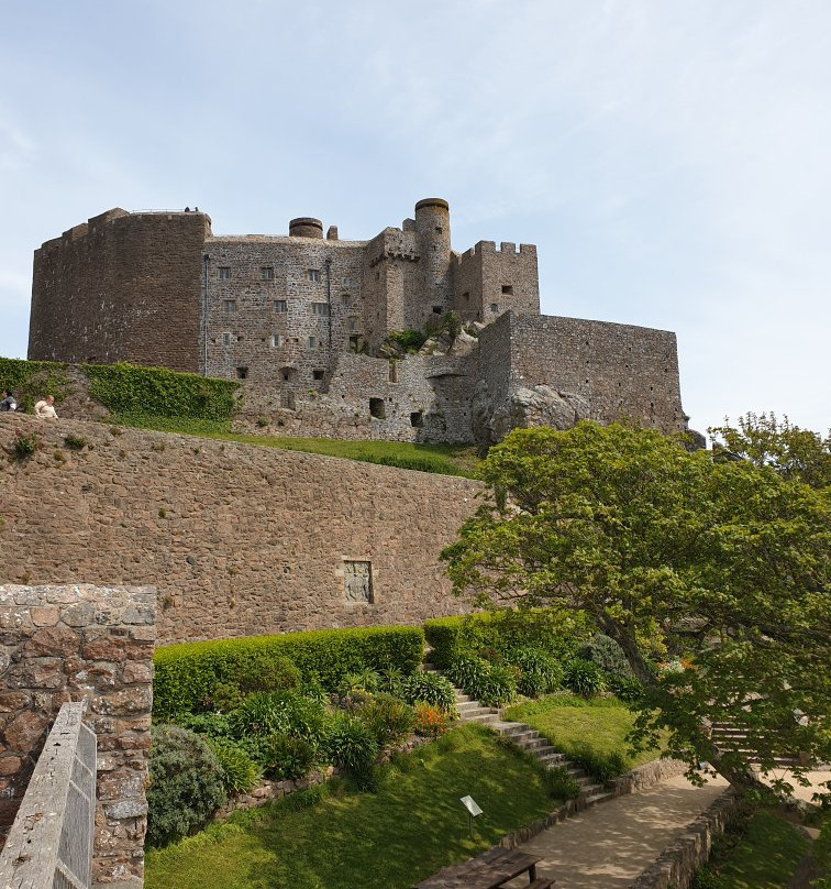 Mont Orgueil Castle景点图片