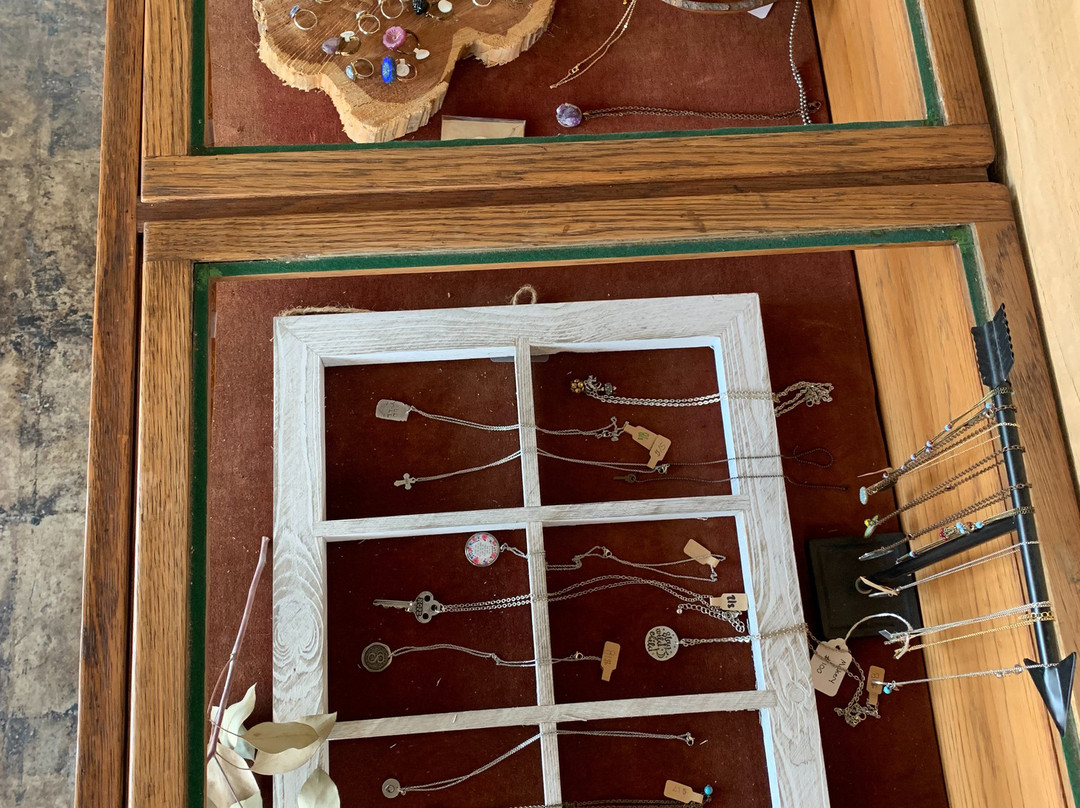 Moonbow-Corbin必去景点