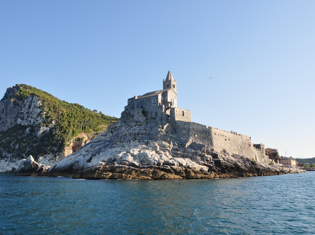 Monterosso boat tours - A bordo con Beppe景点图片