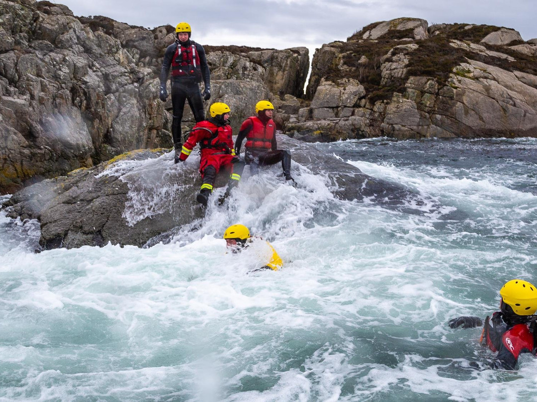 Coastal Adventures-埃格尔松必去景点