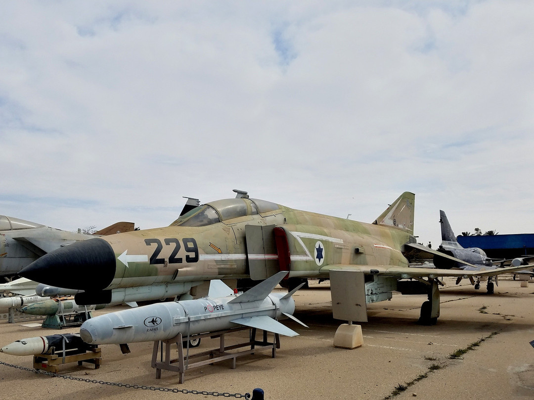 Gvulot旅游景点-Hatzerim Israel Airforce Museum