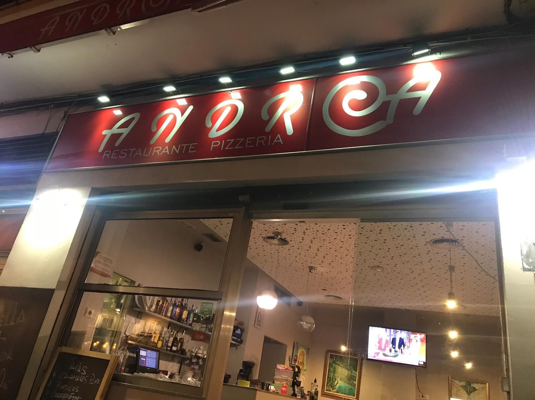Bellus餐馆和美食-Pizzeria Andrea