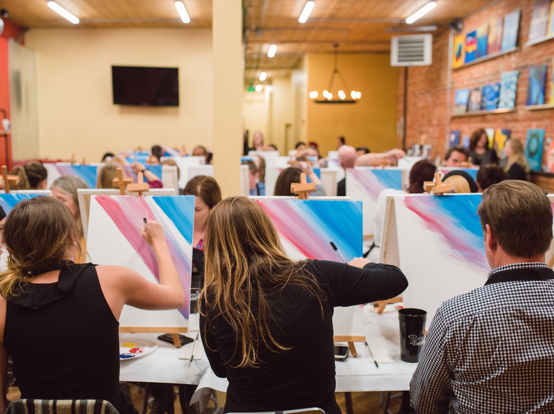 Painting with a Twist-丹佛必去景点