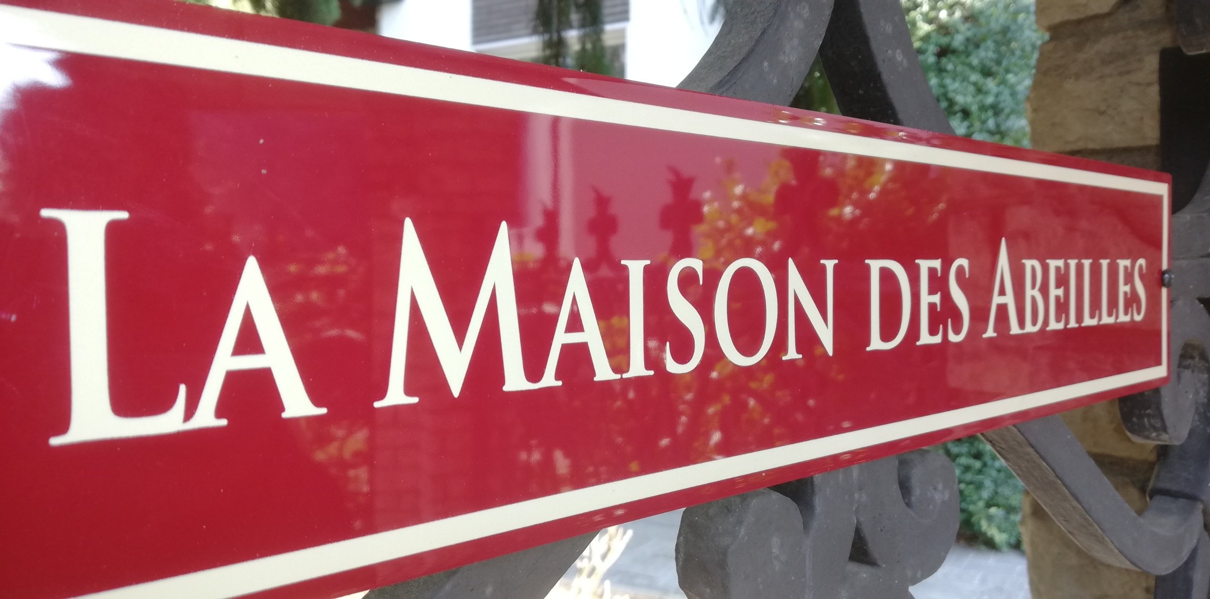 La Maison des Abeilles-官方