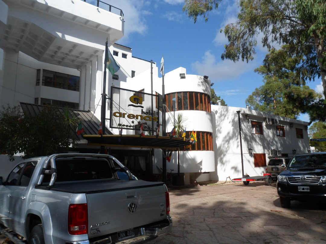 阿里纳斯酒店主图