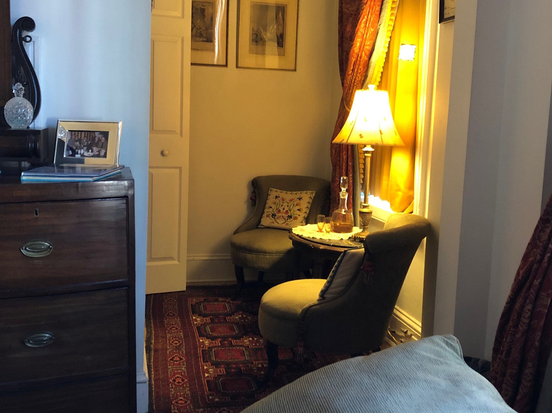 Hill House Bed and Breakfast主图