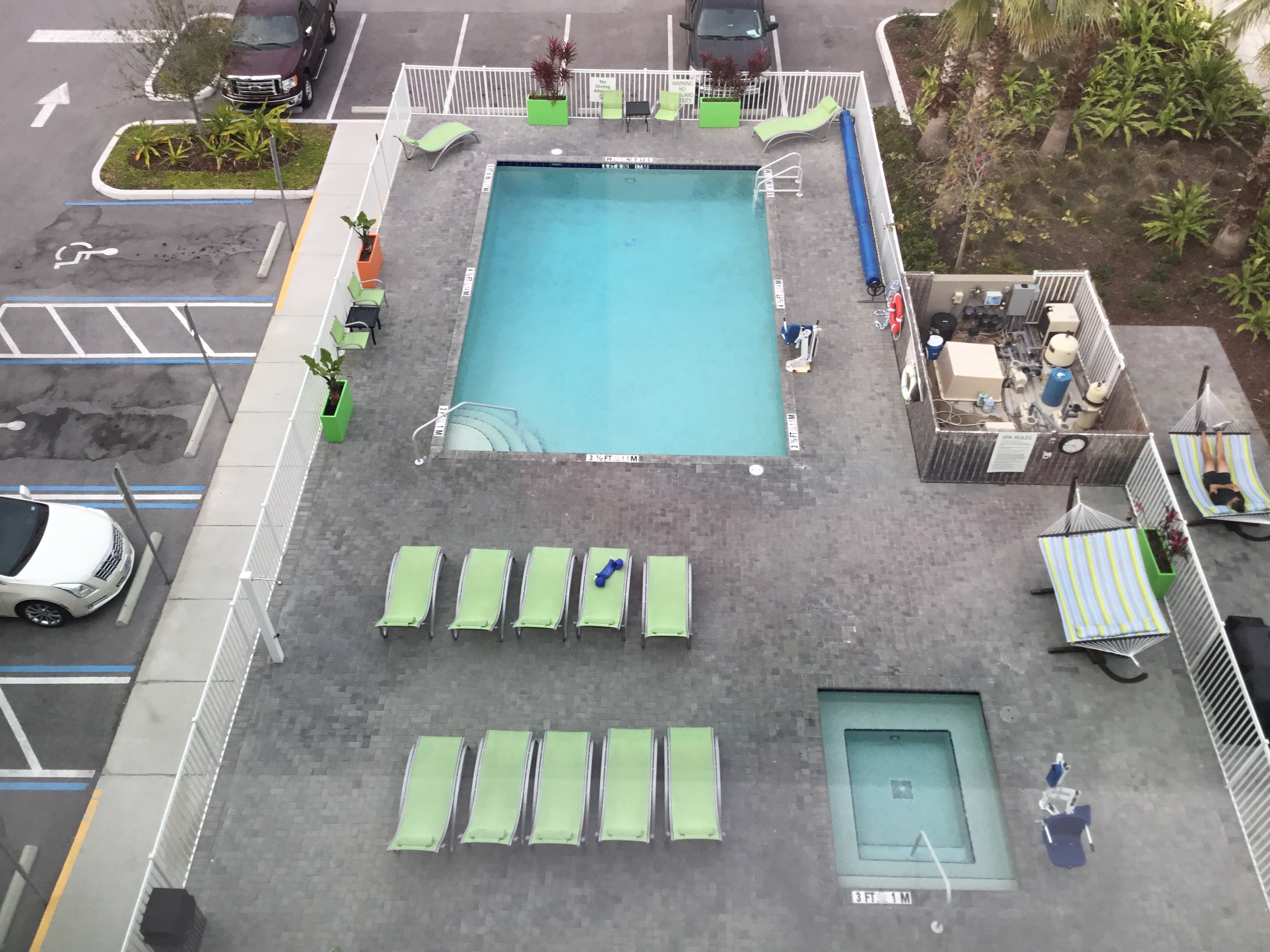 Holiday Inn Express & Suites St. Petersburg - Madeira Beach By IHG-泳池