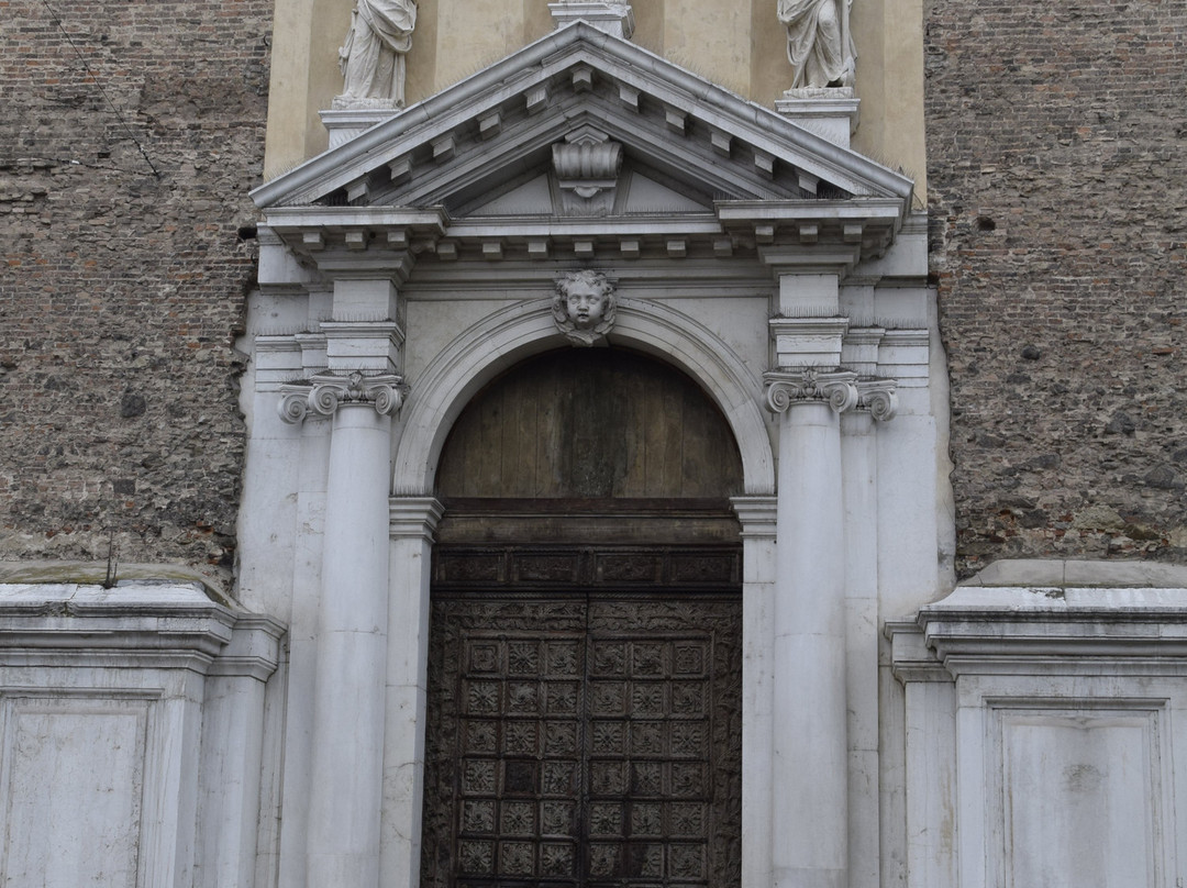 Basilica e Scoletta di S.Maria del Carmine-帕多瓦必去景点