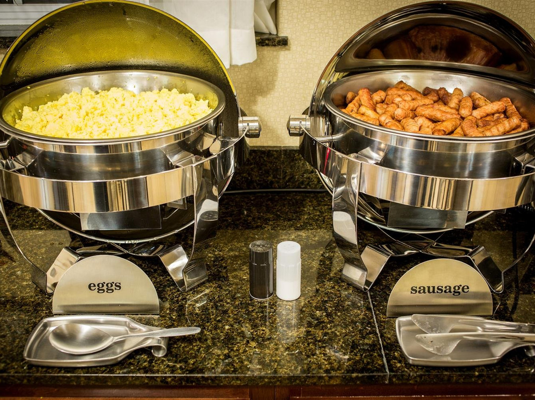 Best Western Plus Eastgate Inn & Suites主图