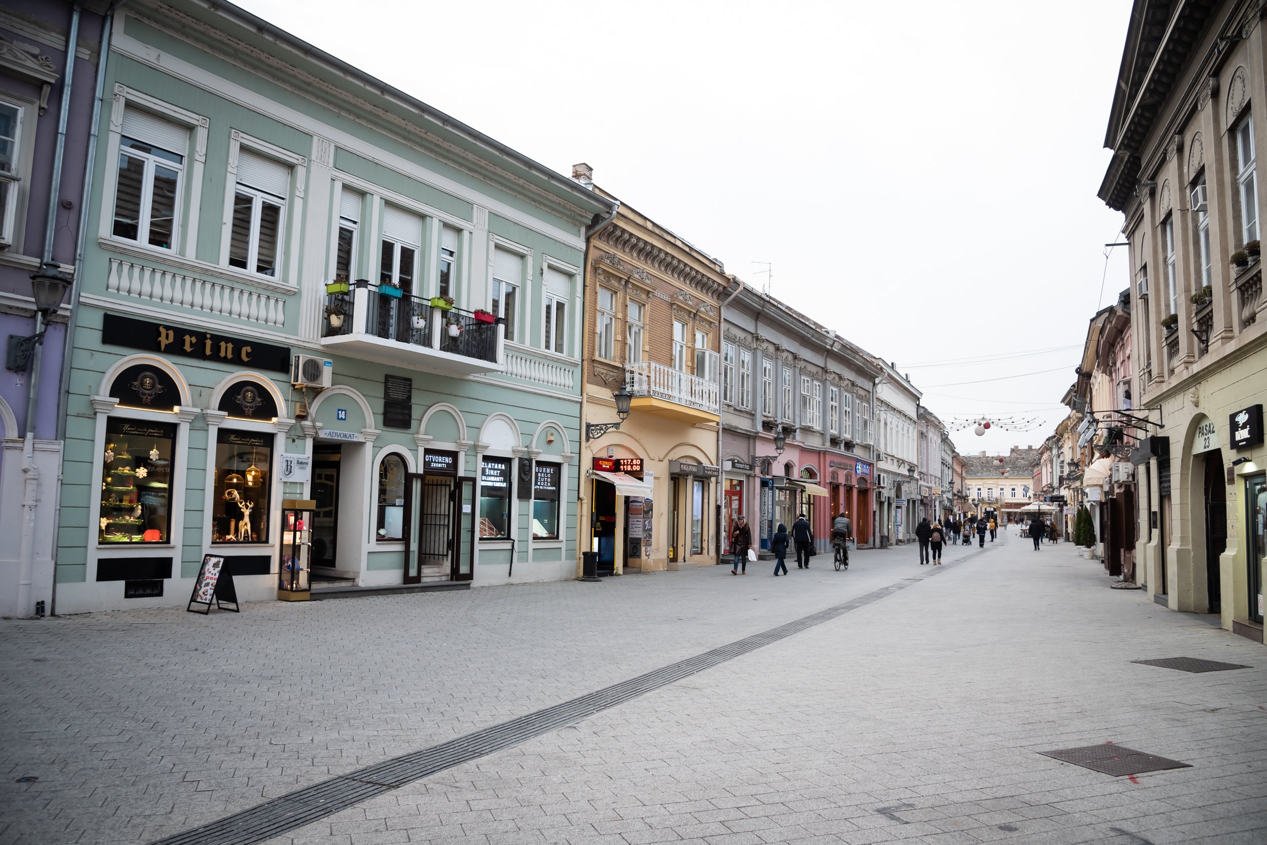 Castello Centar-官方