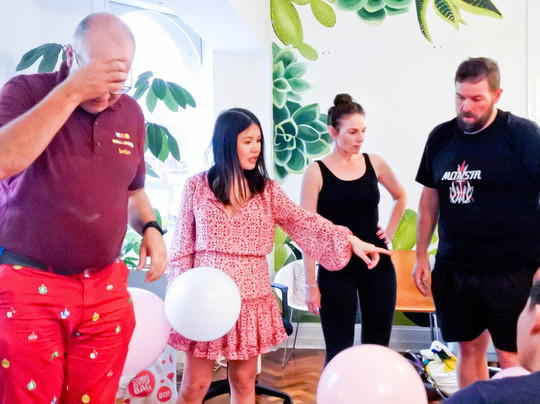 Classes with Glasses-悉尼必去景点