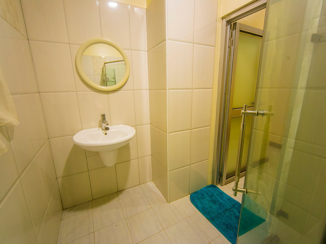 Hotel Royal Nest - Entebbe主图