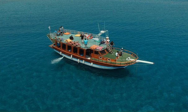 Deep Dive Diving Center