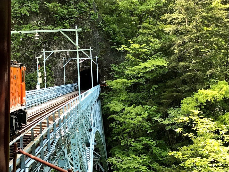 Atobiki Bridge-黑部市必去景点