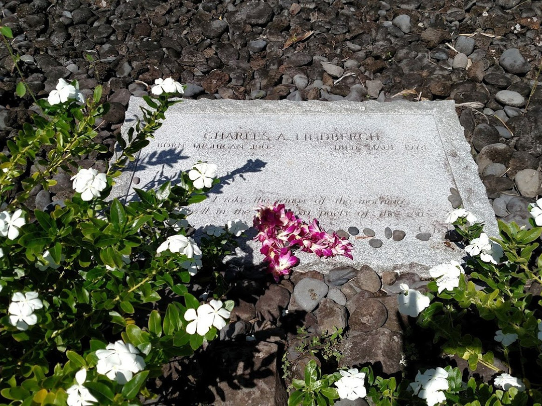 Charles Lindbergh's Grave景点图片