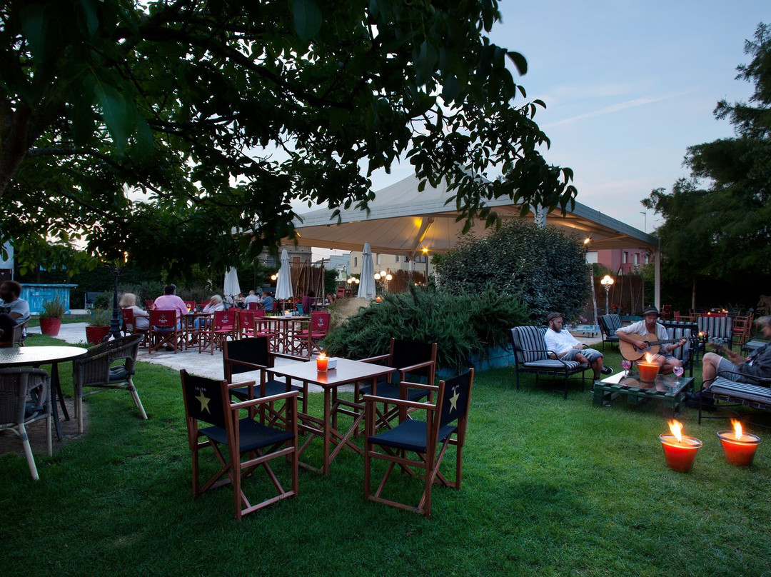 Ultramort餐馆和美食-Mas Pi