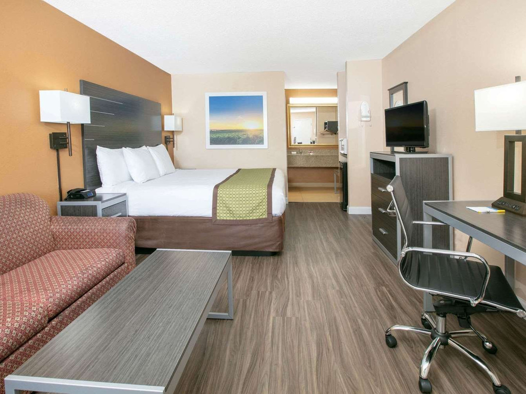 Days Inn by Wyndham Hamilton主图