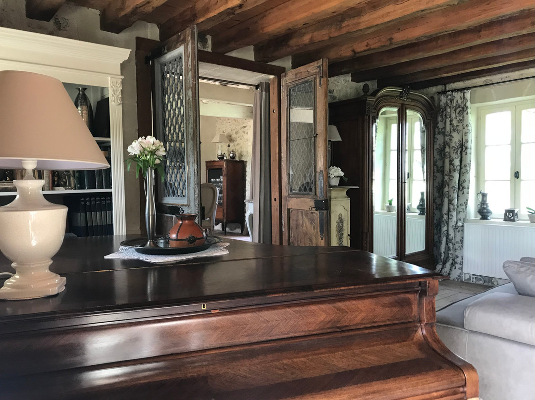 Le Grand-Pressigny酒店住宿-La Ferme Blanche