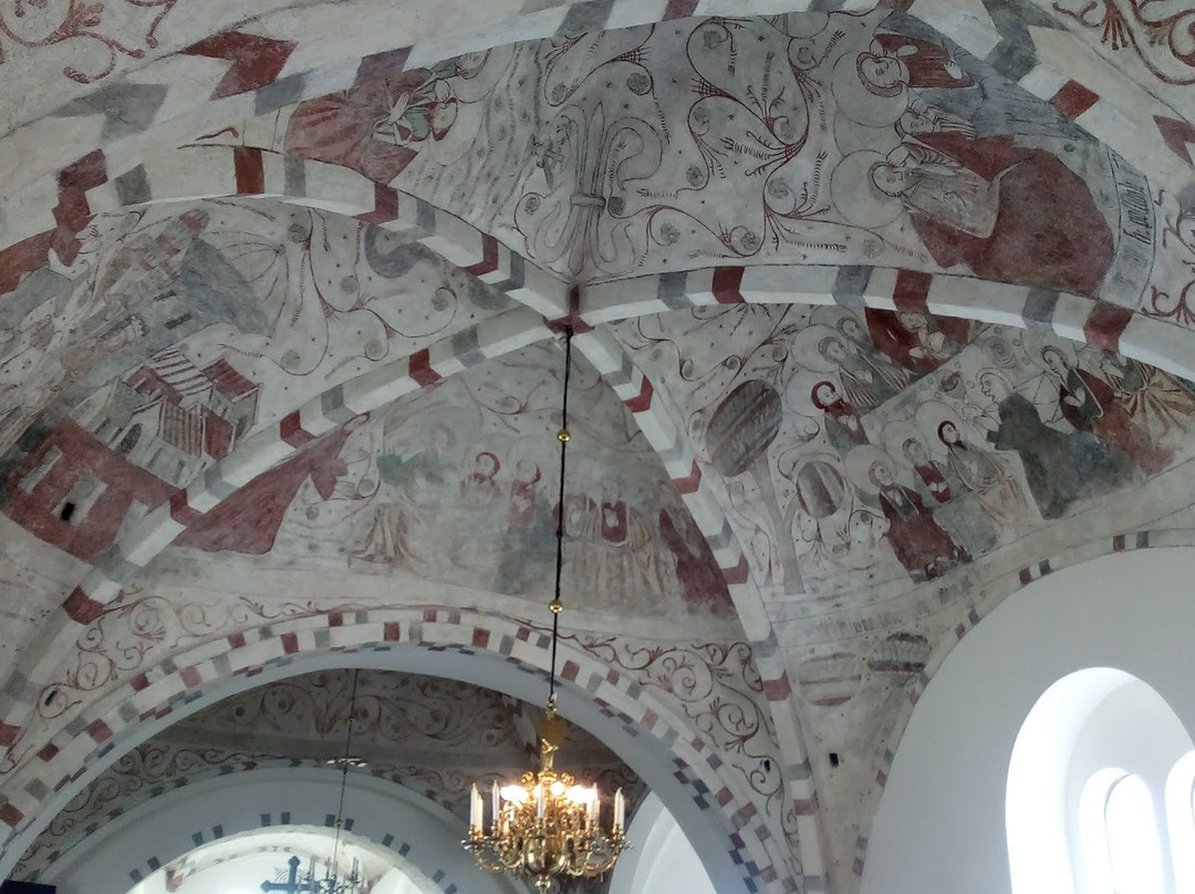 Hällestads Kyrka-Torna Hallestad必去景点