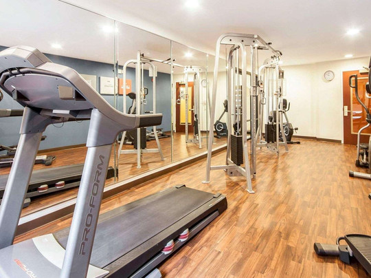 Comfort Suites主图