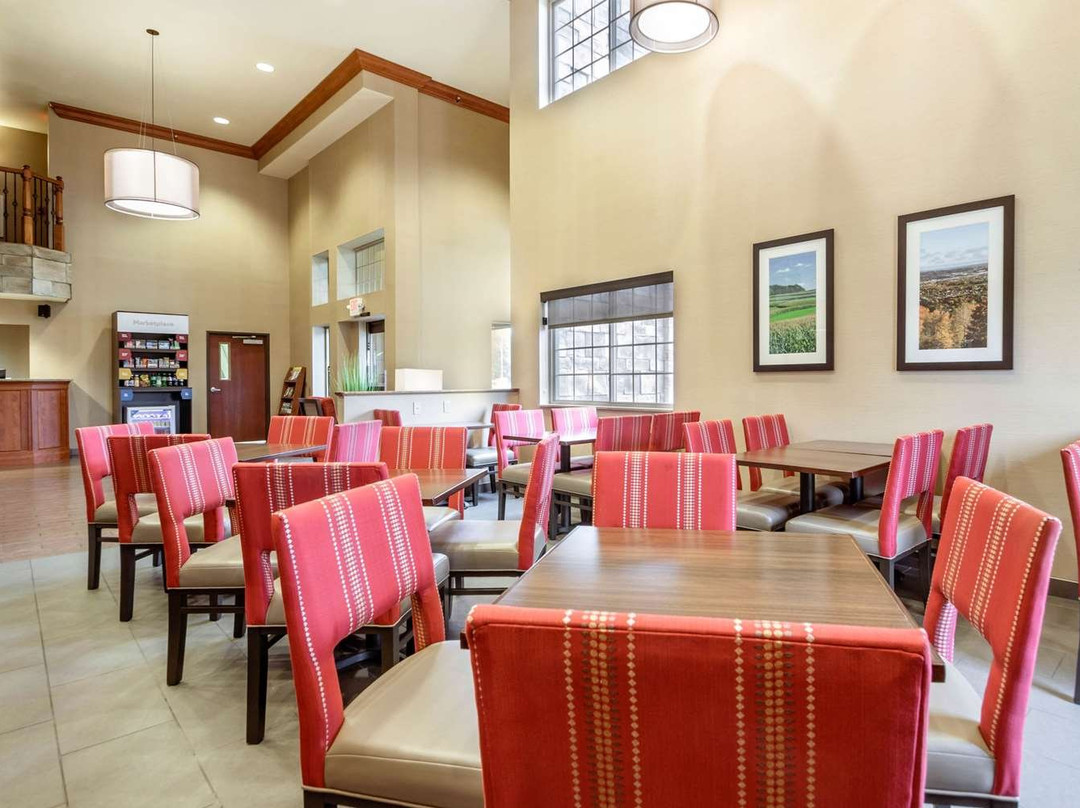 Comfort Suites at Par 4 Resort主图