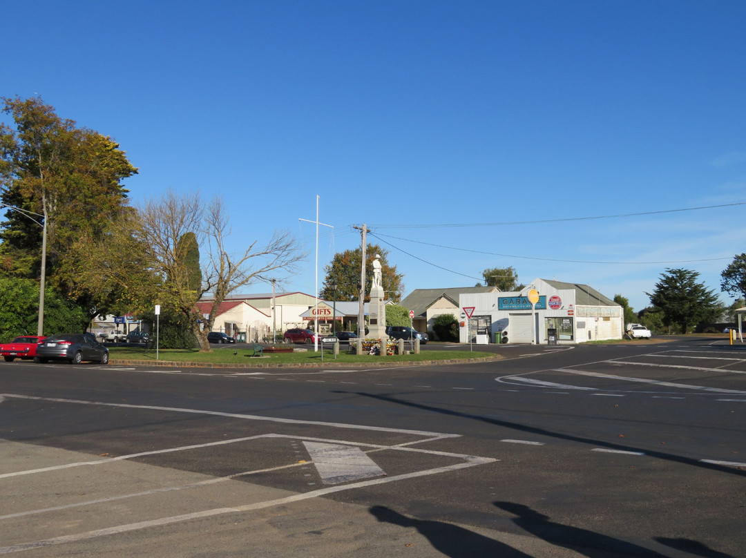 Macedon Ranges Olde Town Tours-马其顿必去景点