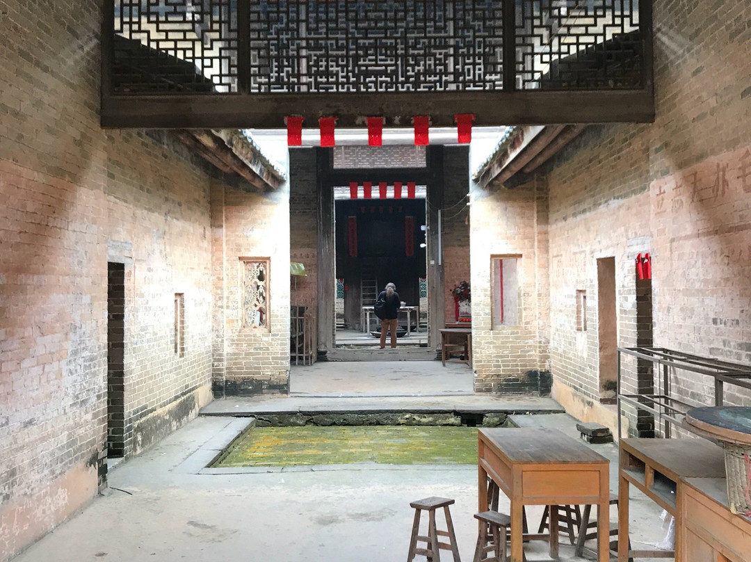 清朝古堡景点图片