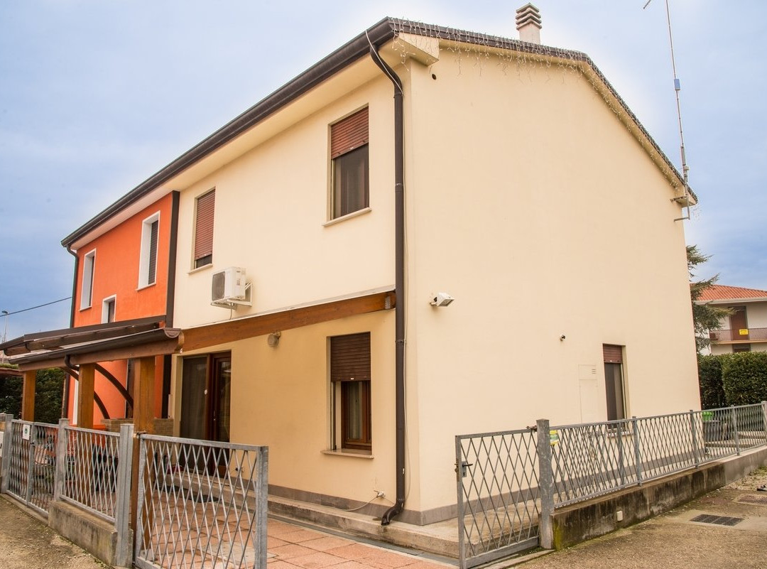 Cavarzere酒店住宿-Adria Bella LT Z00157