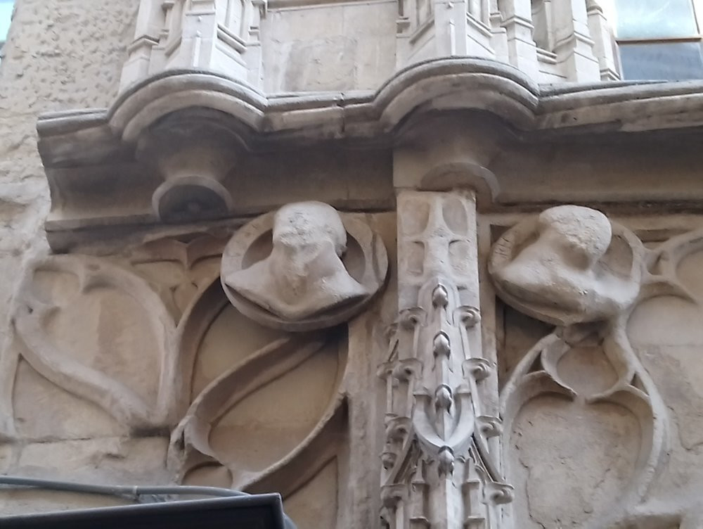 La Maison des Têtes景点图片
