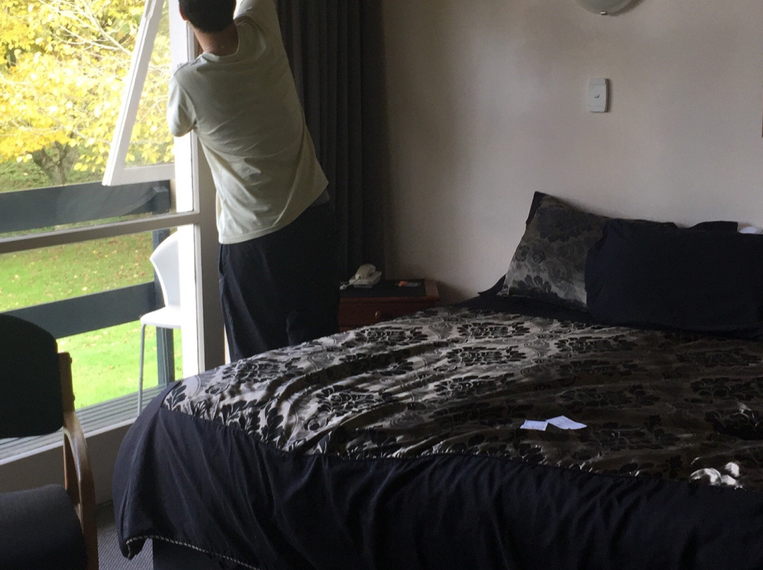 卡维斯汽车旅馆主图