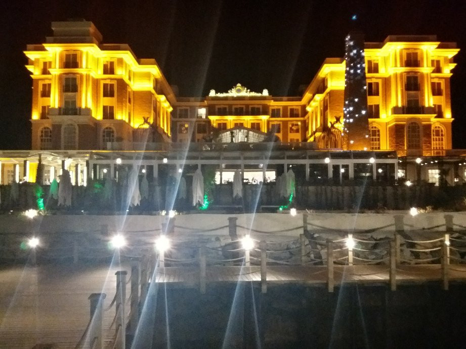 Kaya Palazzo Resort & Casino主图