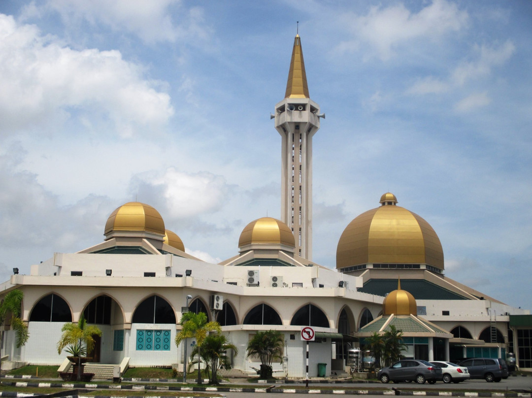 Bolkiah Mosque景点图片