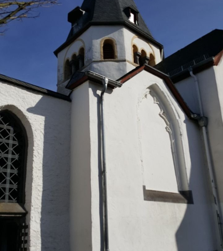 St. Johannes der Täufer Kath. Pfarrkirche in Adenau景点图片