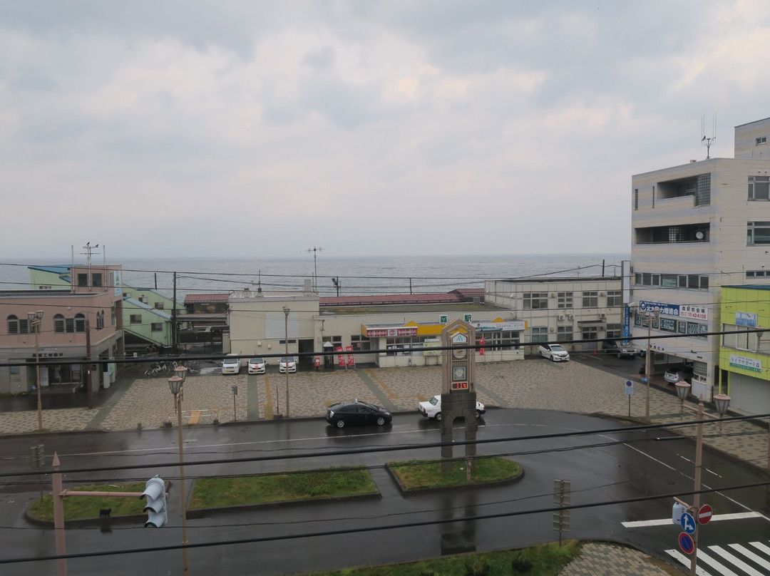 拉斯顿饭店主图