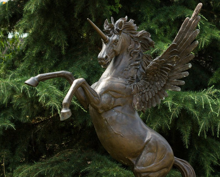 地中海珍宝酒店主图